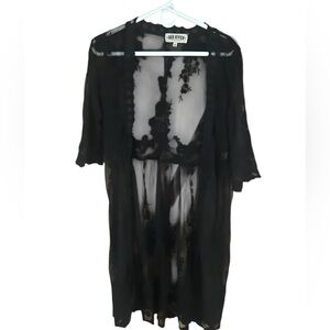 Red River Black Lace Embroidered Kimono Size S/M